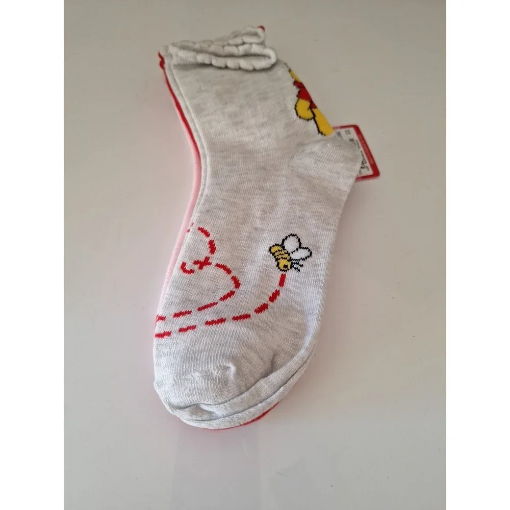 Disney Winnie the Pooh Women's Set of 3 Hearts Ankle Socks Adult Size 4-10